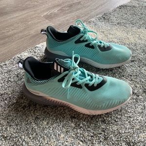 Adidas Women’s Alphabounce Shoes